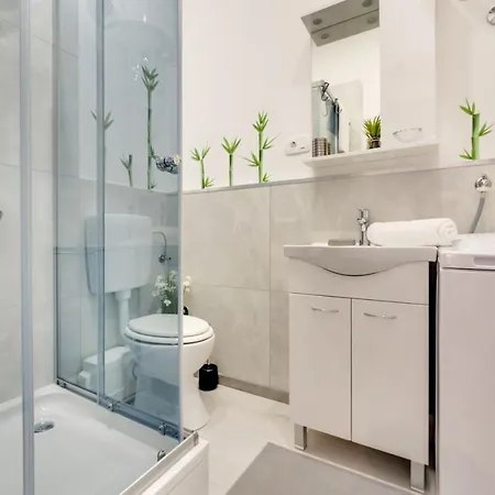 Centar アパート リエカ